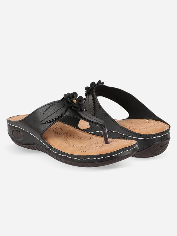 Axium Women's Black Dr Extra Soft Flats Sandal (DOC230)