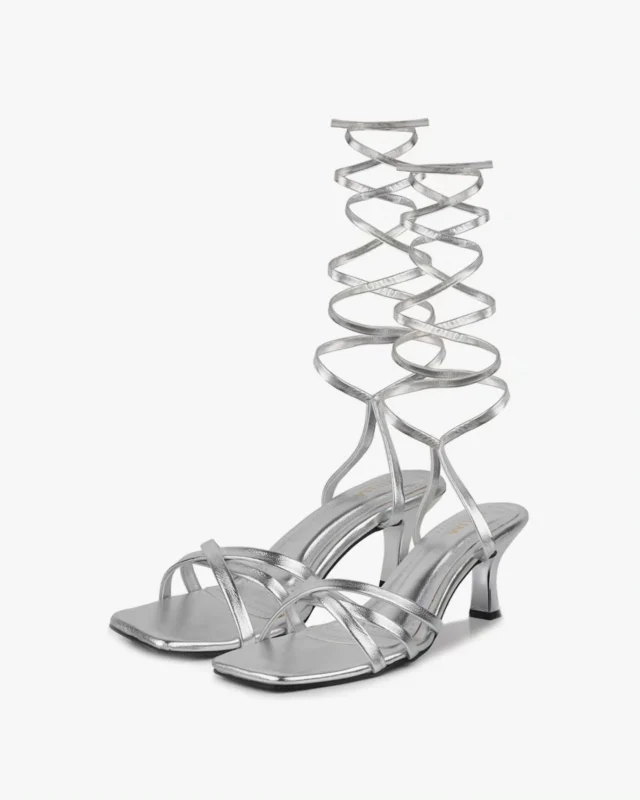Elevating my style game with these stunning Axium silver lace-up heels! ✨💖
.
.
.
🌐www.axiumshoes.com
.
.
.
AxiumHeels #LaceUpLove #ShoeObsession #FashionStatement #HeelsOnFlee#axiumshoes #axiumarmy #heels #madeinindia #blockheels #fyp #customerreview #explore